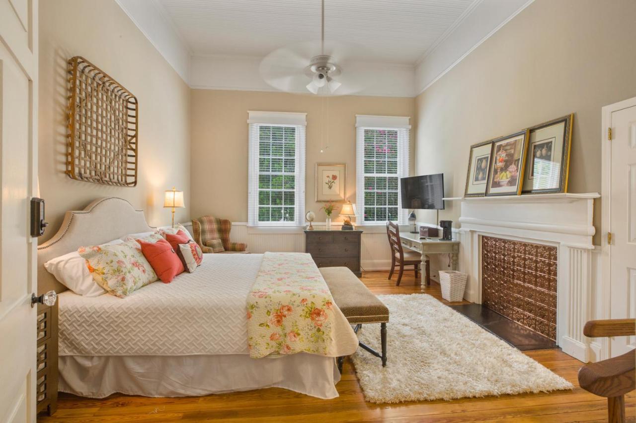 Liberty Hall Bed And Breakfast Pendleton 外观 照片