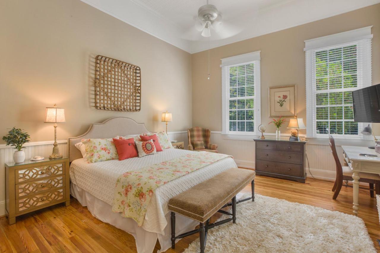 Liberty Hall Bed And Breakfast Pendleton 外观 照片